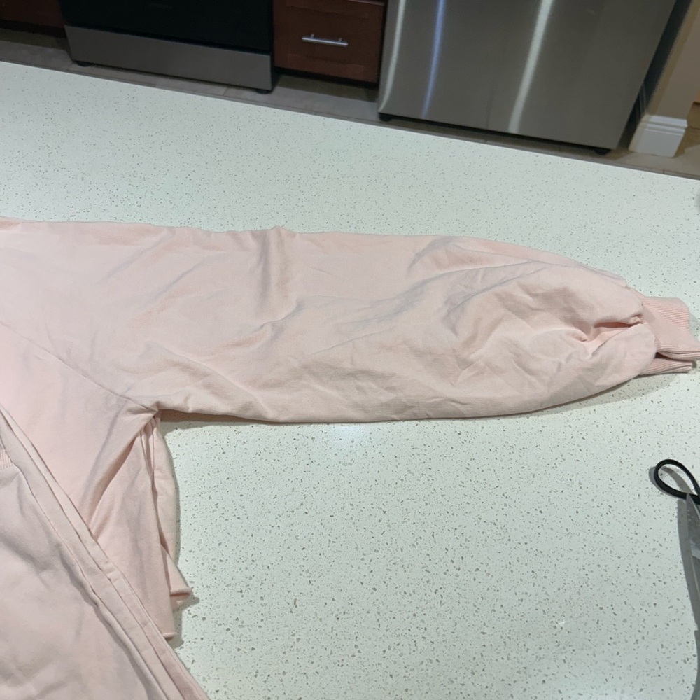 5/25$This Is 2 Of 5!! Baby Pink Hoodie & Sweatpants Set Loungewear small - Picture 2 of 16